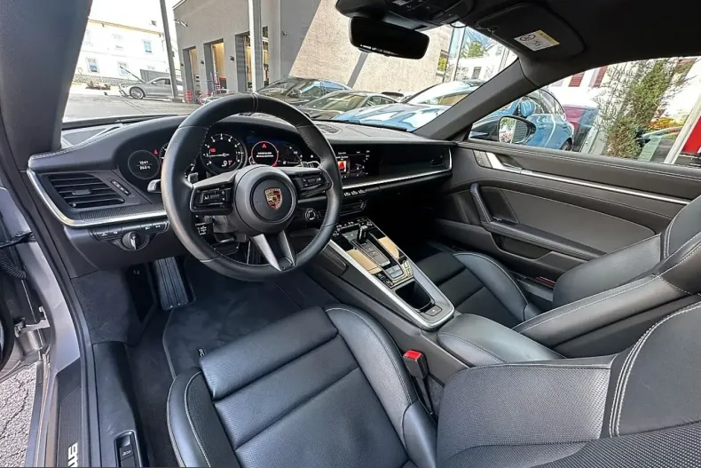 Porsche 911 din 2023 cu 18.750 km - oferta POR241092 - foto 33