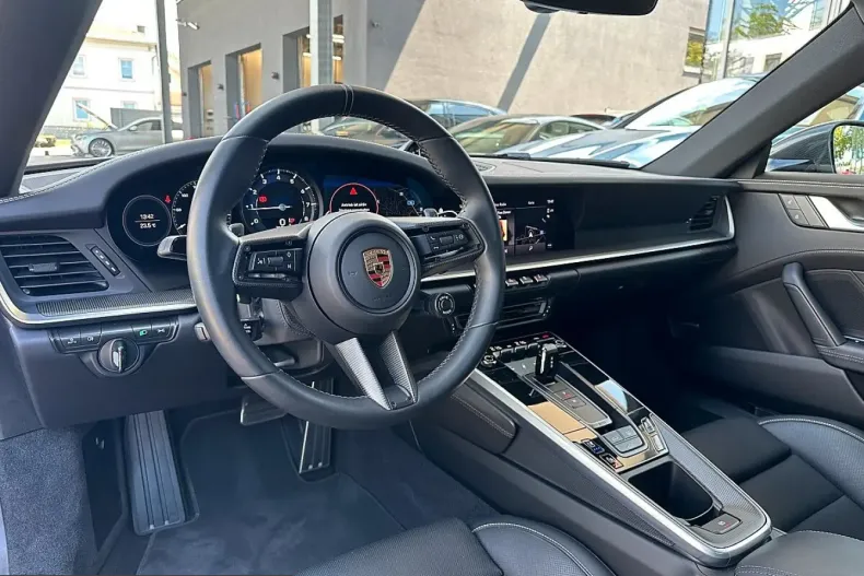 Porsche 911 din 2023 cu 18.750 km - oferta POR241092 - foto 34