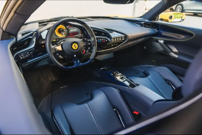 Ferrari SF90 din 2022 cu 2.644 km - oferta FER241094 - foto 11