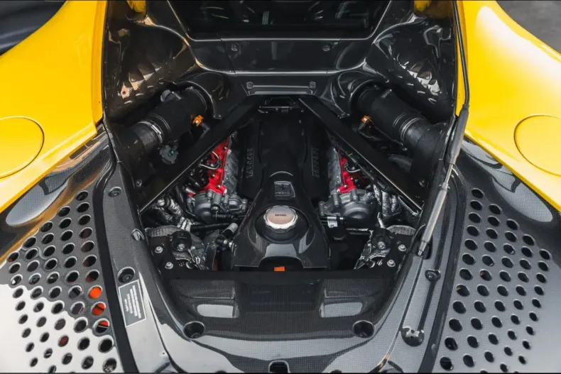 Ferrari SF90 din 2022 cu 2.644 km - oferta FER241094 - foto 23