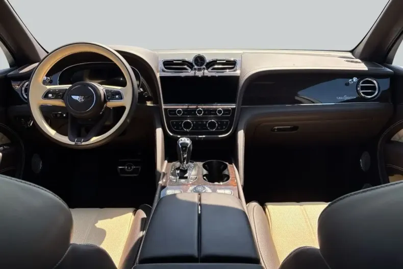 Bentley Bentayga din 2022 cu 69.999 km - oferta BEN241099 - foto 5
