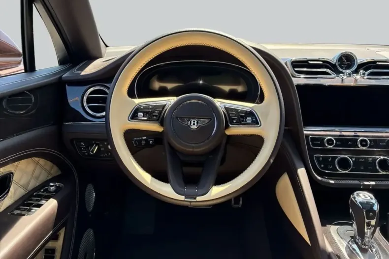 Bentley Bentayga din 2022 cu 69.999 km - oferta BEN241099 - foto 17
