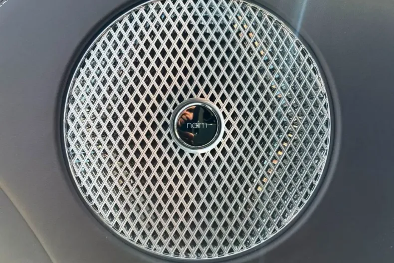 Bentley Bentayga din 2022 cu 69.999 km - oferta BEN241099 - foto 24