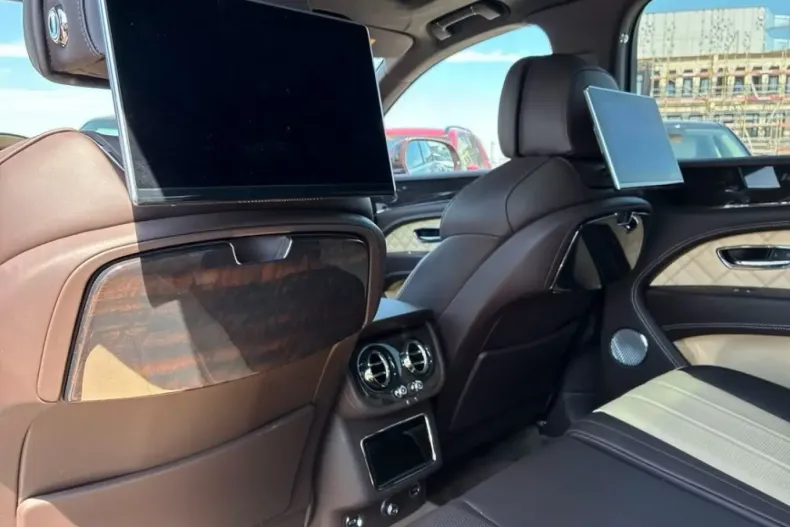 Bentley Bentayga din 2022 cu 69.999 km - oferta BEN241099 - foto 27