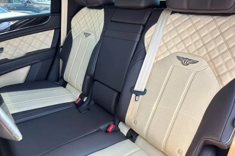 Bentley Bentayga din 2022 cu 69.999 km - oferta BEN241099 - foto 28