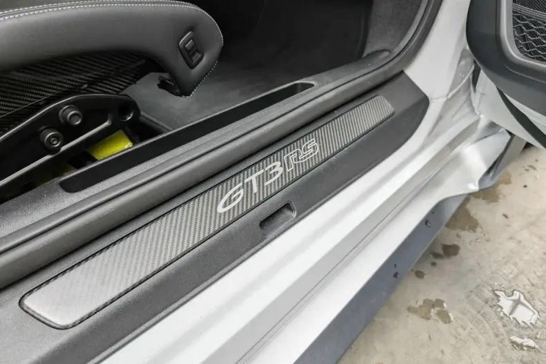 Porsche 911 din 2025 cu 4.021 km - oferta POR241102 - foto 19