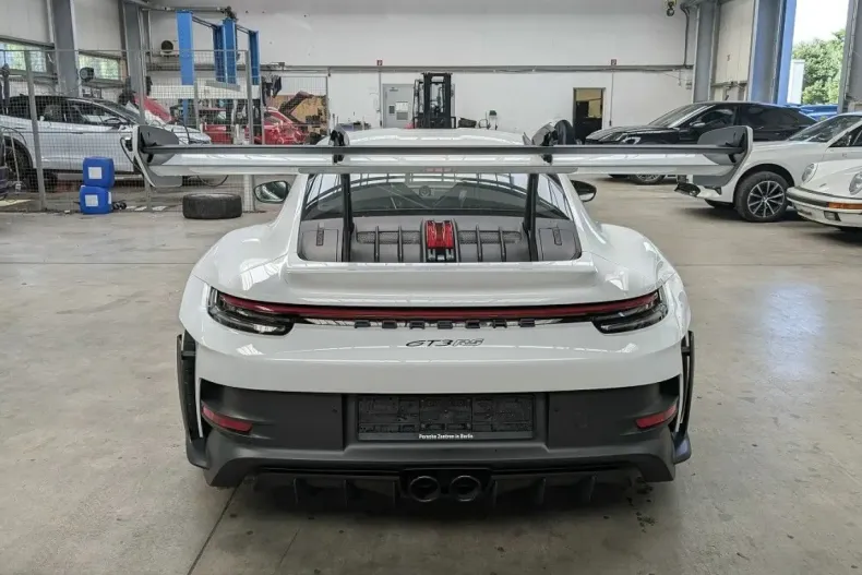 Porsche 911 din 2025 cu 4.021 km - oferta POR241102 - foto 28