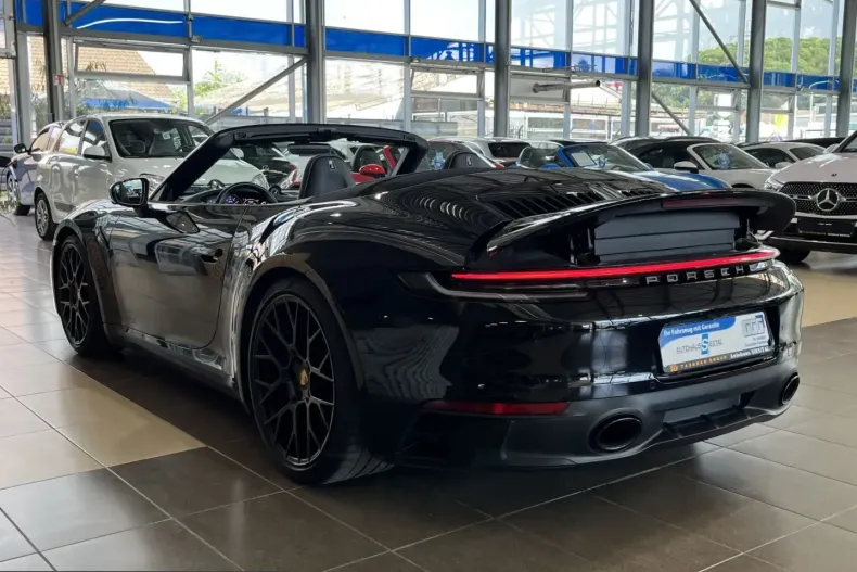 Porsche 992 din 2023 cu 28.944 km - oferta POR241106 - foto 4