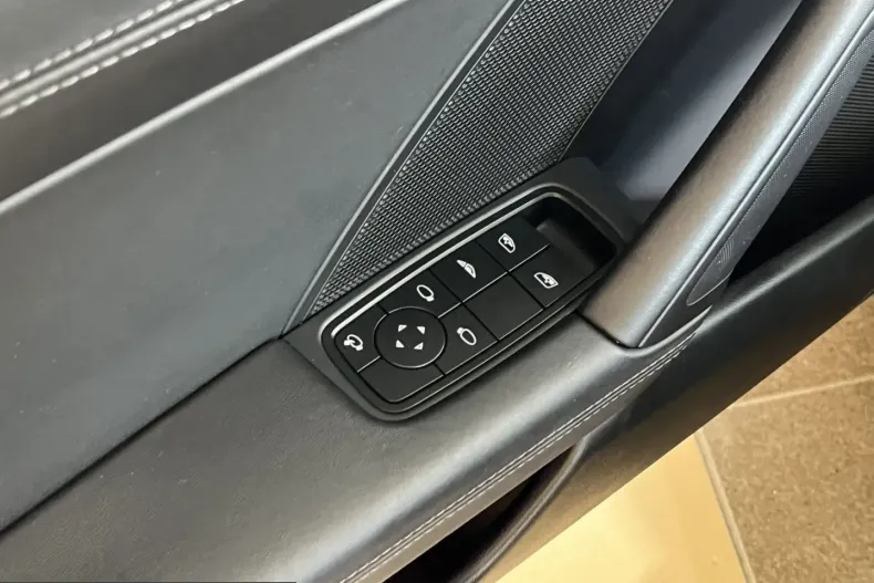 Porsche 992 din 2023 cu 28.944 km - oferta POR241106 - foto 9