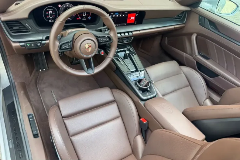 Porsche 911 din 2025 cu 4.890 km - oferta POR241108 - foto 11