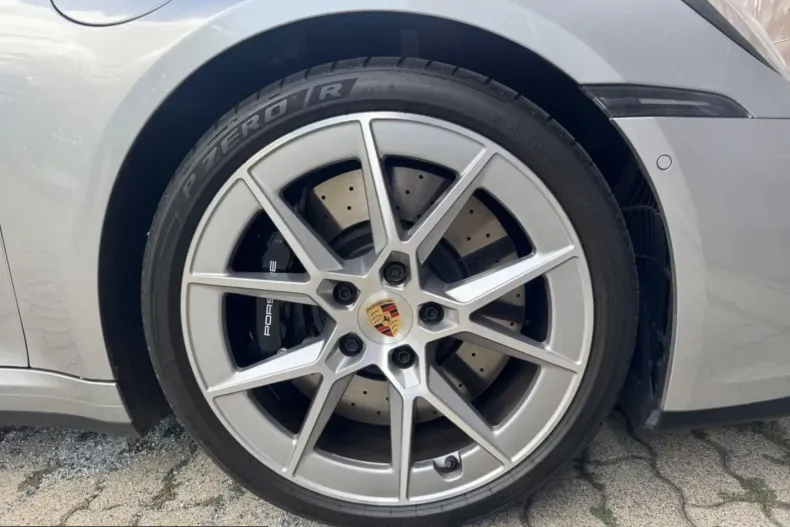 Porsche 911 din 2025 cu 4.890 km - oferta POR241108 - foto 35