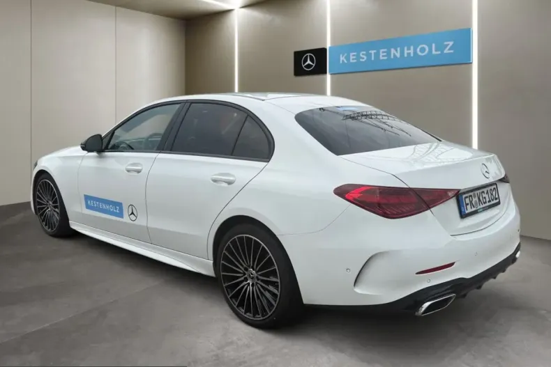 Mercedes-Benz C 200 (Clasa C) din 2024 cu 28.000 km - oferta MER241112 - foto 4
