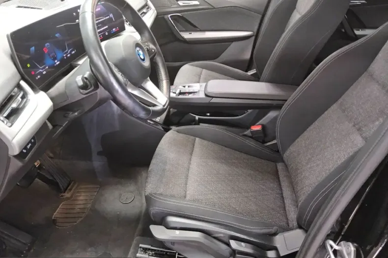 BMW iX1 (Seria X) din 2023 cu 89.967 km - oferta BMW241114 - foto 9