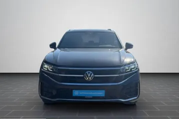 Volkswagen Touareg din 2023 - oferta VOL241115