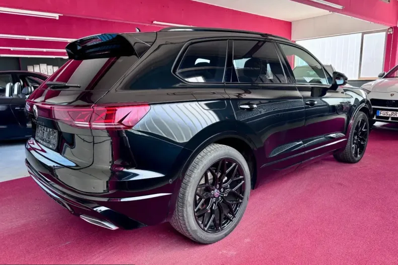 Volkswagen Touareg din 2024 cu 28.400 km - oferta VOL241116 - foto 7