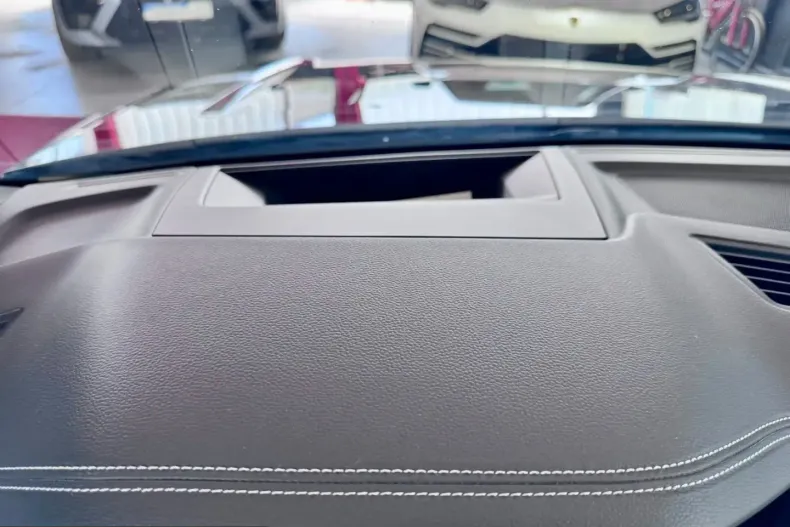 Volkswagen Touareg din 2024 cu 28.400 km - oferta VOL241116 - foto 16
