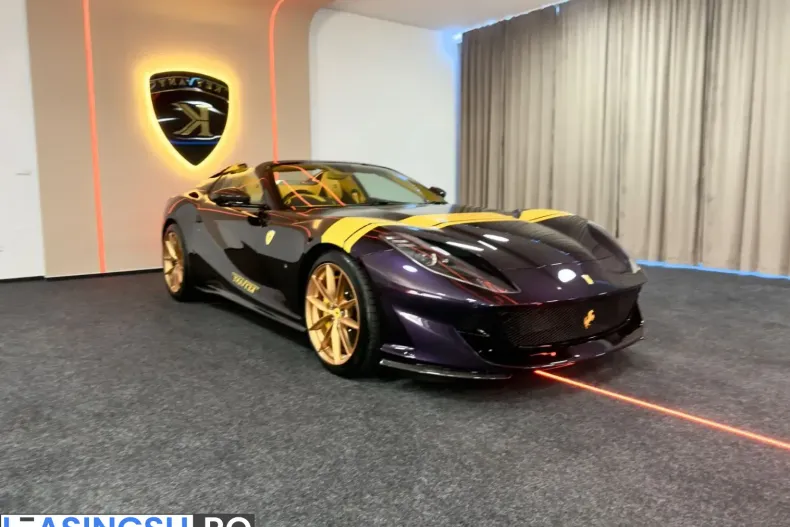 Ferrari 812 din 2023 cu 1.400 km - oferta FER241121 - foto 4