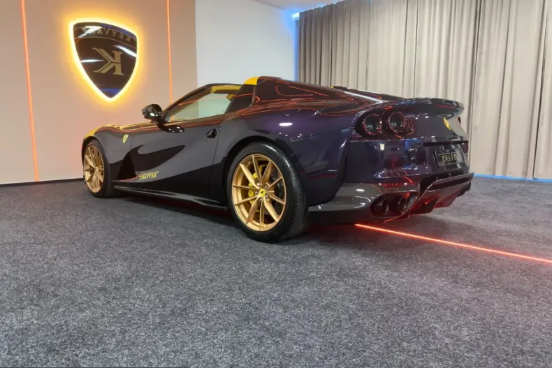 Ferrari 812 din 2023 cu 1.400 km - oferta FER241121 - foto 8