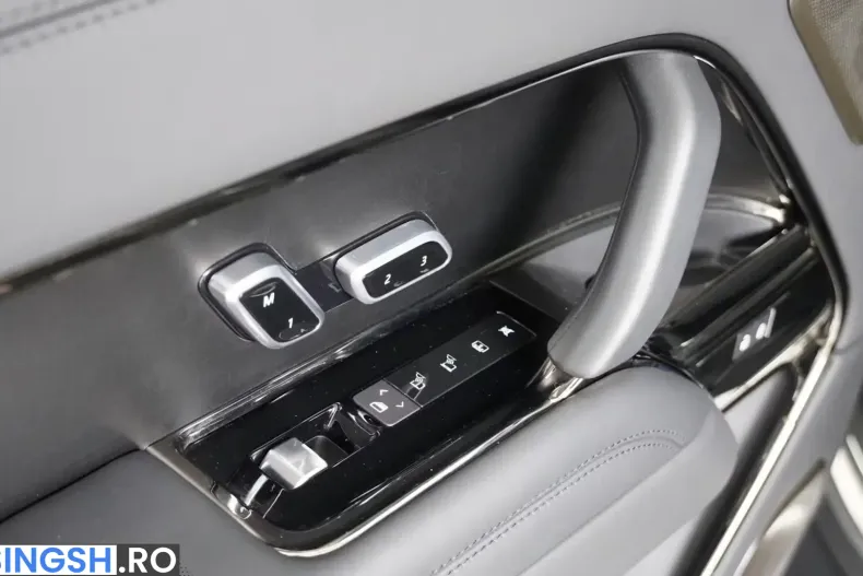 Land Rover Range Rover din 2023 cu 54.100 km - oferta LAN241133 - foto 26