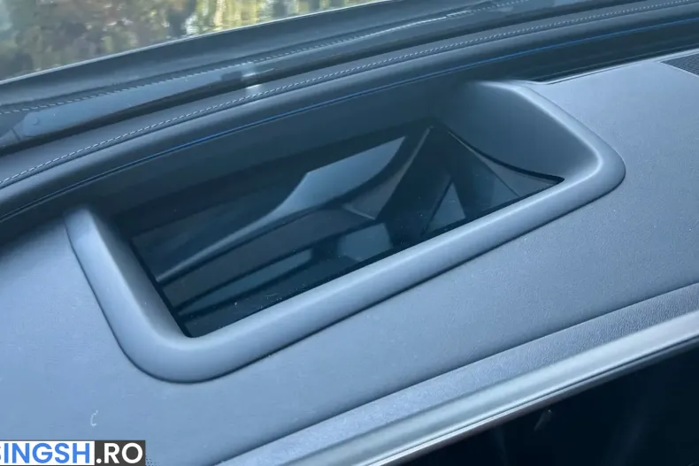 Mercedes-Benz E 220 (Clasa E) din 2025 cu 16.750 km - oferta MER241139 - foto 11