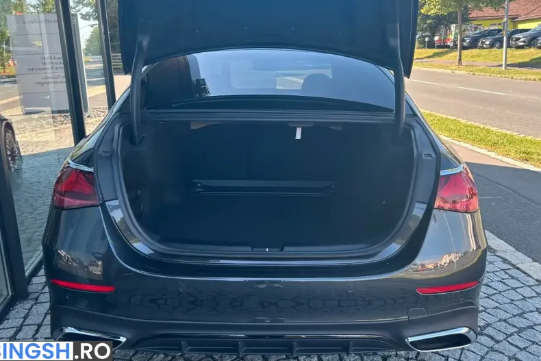 Mercedes-Benz E 220 (Clasa E) din 2025 cu 16.750 km - oferta MER241139 - foto 15