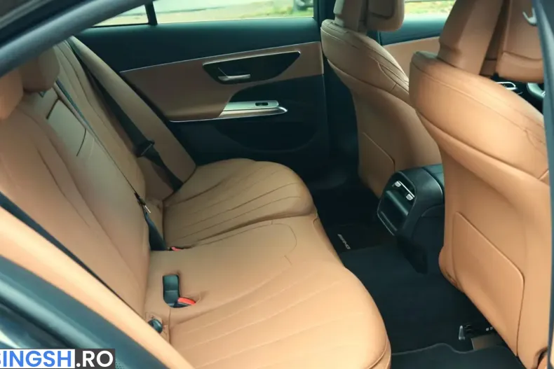 Mercedes-Benz E 220 (Clasa E) din 2024 cu 19.877 km - oferta MER241143 - foto 11