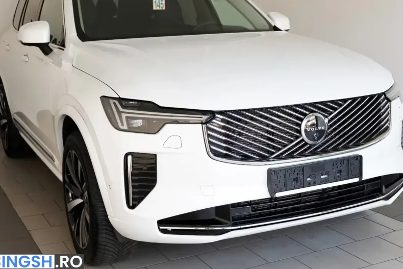 Volvo XC90 din 2025 cu 13.179 km - oferta VOL241146 - foto 3