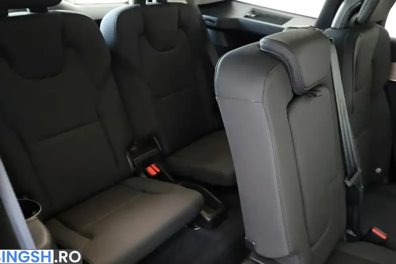 Volvo XC90 din 2025 cu 13.179 km - oferta VOL241146 - foto 24