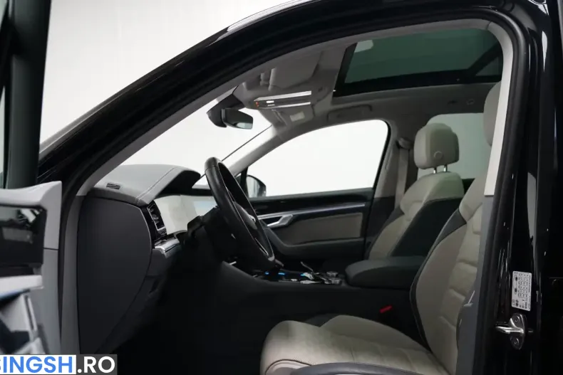 Volkswagen Touareg din 2023 cu 79.900 km - oferta VOL241152 - foto 10