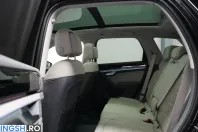 Volkswagen Touareg din 2023 cu 79.900 km - oferta VOL241152 - foto 23