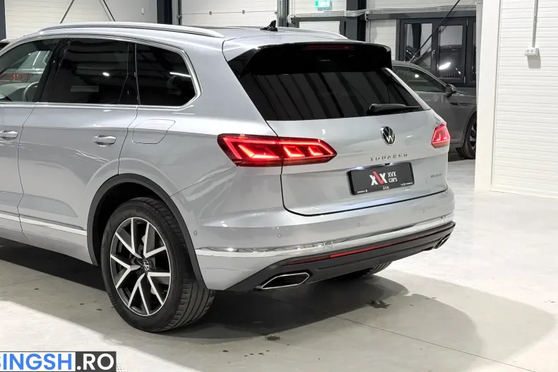 Volkswagen Touareg din 2021 cu 87.666 km - oferta VOL241169 - foto 12
