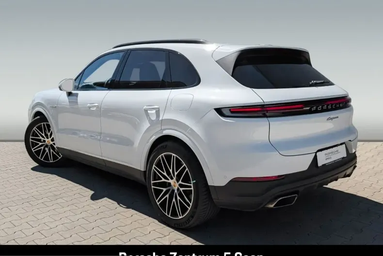 Porsche Cayenne din 2024 cu 28.600 km - oferta POR241173 - foto 3