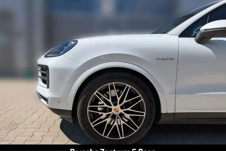 Porsche Cayenne din 2024 cu 28.600 km - oferta POR241173 - foto 6