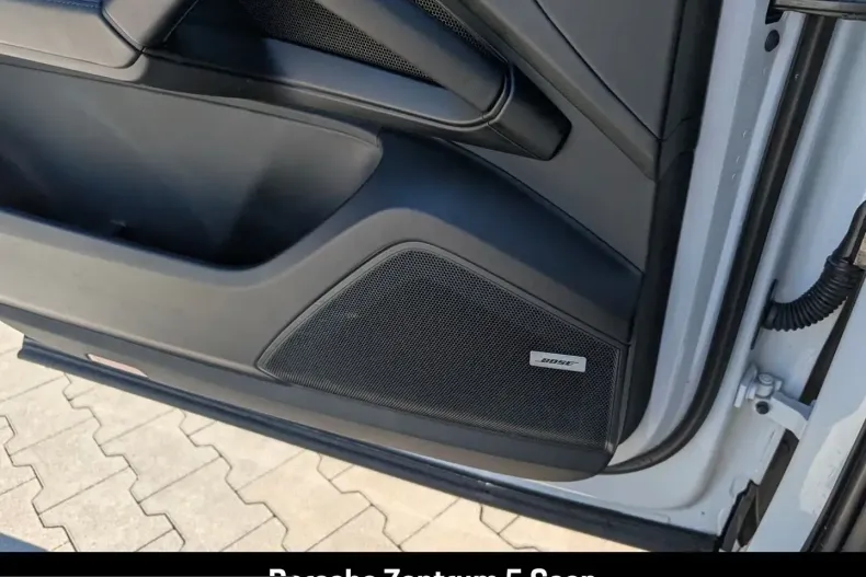 Porsche Cayenne din 2024 cu 28.600 km - oferta POR241173 - foto 21