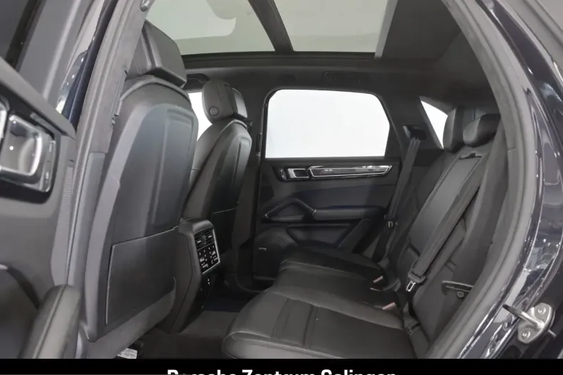Porsche Cayenne din 2023 cu 45.911 km - oferta POR241174 - foto 18