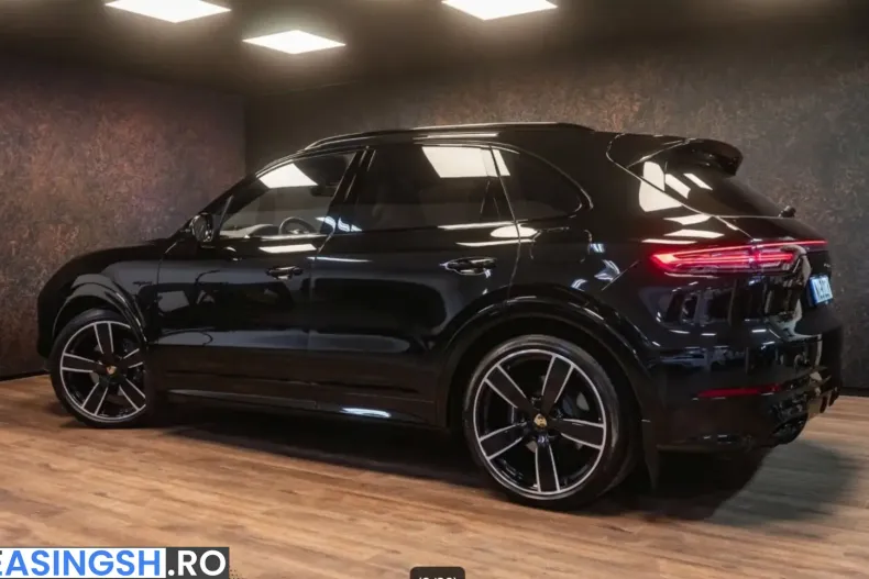 Porsche Cayenne din 2023 cu 19.989 km - oferta POR241176 - foto 6