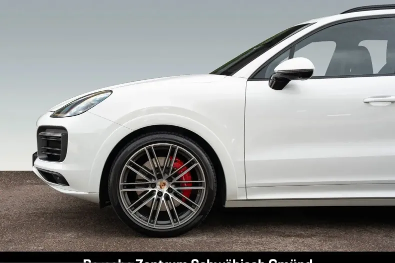 Porsche Cayenne din 2023 cu 44.500 km - oferta POR241177 - foto 13
