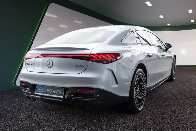 Mercedes-Benz EQS (Clasa S) din 2024 cu 45.340 km - oferta MER241181 - foto 4