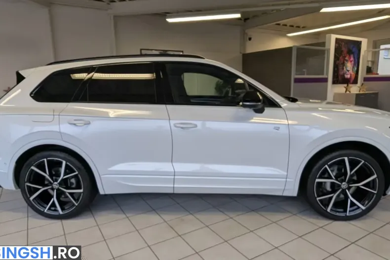 Volkswagen Touareg din 2025 cu 19.899 km - oferta VOL241194 - foto 8