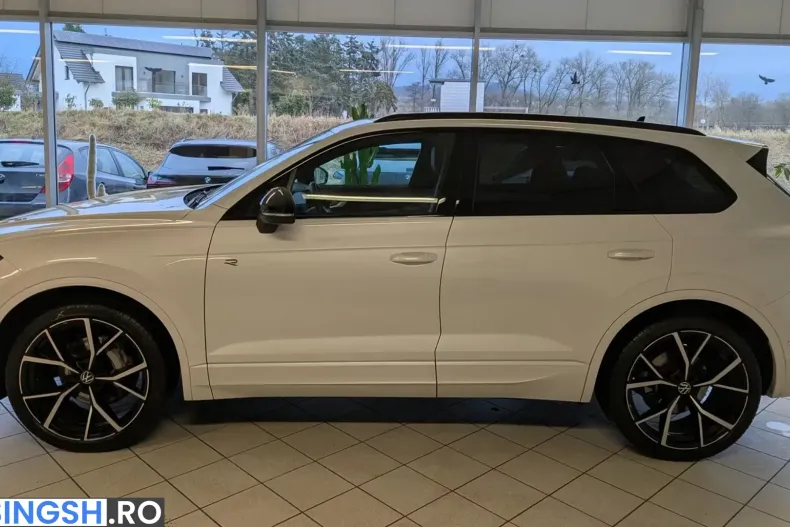 Volkswagen Touareg din 2025 cu 19.899 km - oferta VOL241194 - foto 9