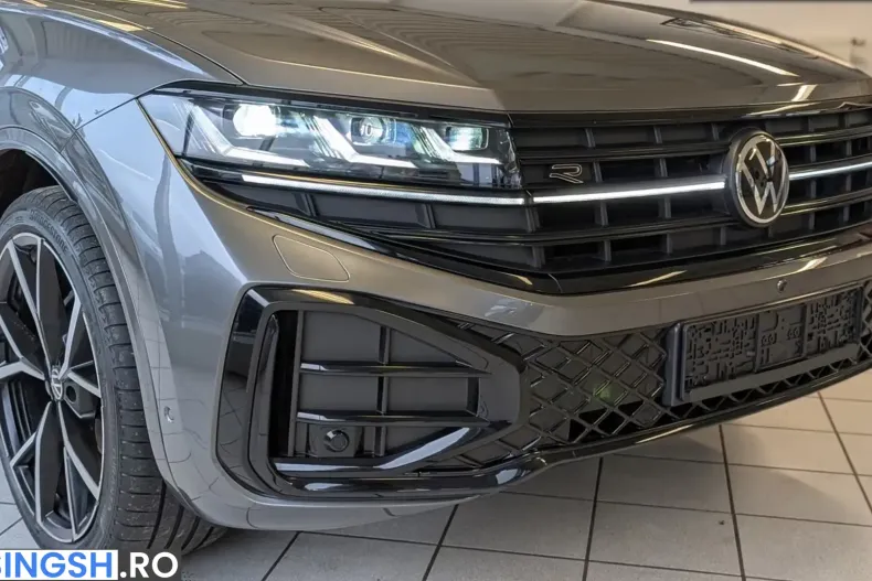 Volkswagen Touareg din 2025 cu 21.139 km - oferta VOL241196 - foto 9