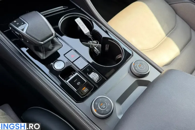 Volkswagen Touareg din 2023 cu 76.480 km - oferta VOL241202 - foto 11