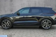 Volkswagen Touareg din 2025 cu 13.000 km - oferta VOL241203 - foto 3
