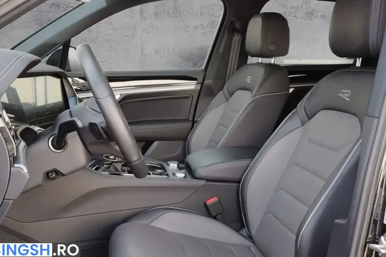 Volkswagen Touareg din 2025 cu 13.000 km - oferta VOL241203 - foto 7