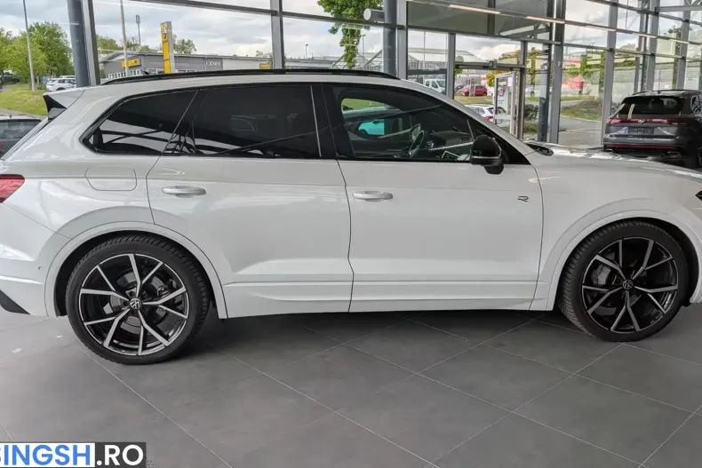 Volkswagen Touareg din 2025 cu 14.398 km - oferta VOL241205 - foto 7