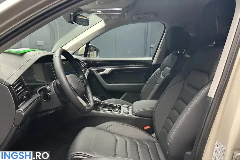 Volkswagen Touareg din 2025 cu 22.750 km - oferta VOL241206 - foto 8