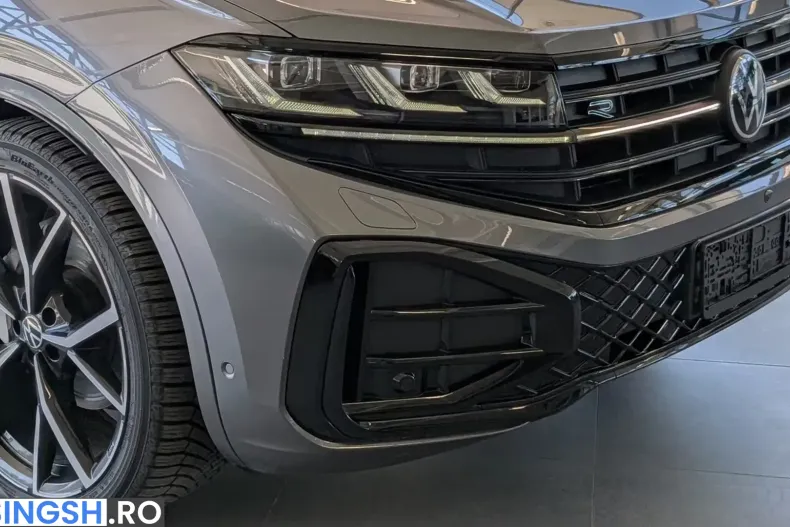 Volkswagen Touareg din 2025 cu 24.031 km - oferta VOL241207 - foto 4