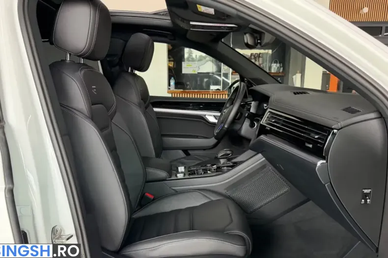 Volkswagen Touareg din 2023 cu 77.200 km - oferta VOL241208 - foto 14