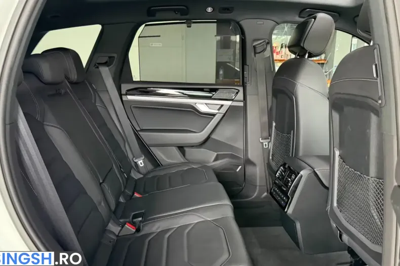 Volkswagen Touareg din 2023 cu 77.200 km - oferta VOL241208 - foto 22
