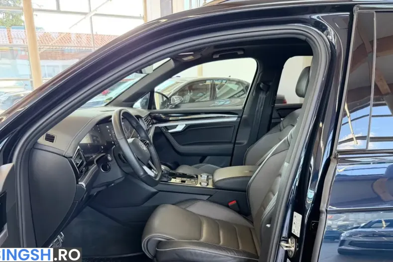 Volkswagen Touareg din 2022 cu 83.940 km - oferta VOL241209 - foto 10